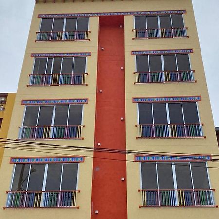 Apartamento Frente Al Malecon Guatapé Esterno foto