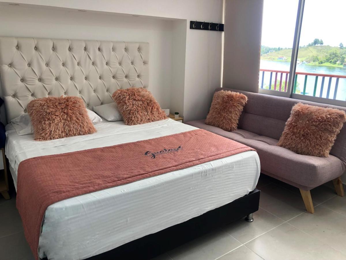 Apartamento Frente Al Malecon Guatapé Esterno foto